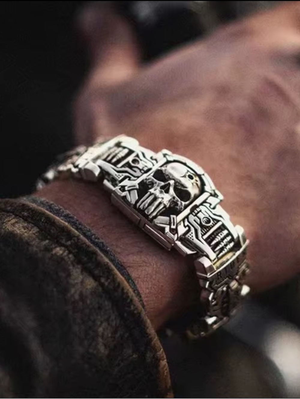 Men's Skull Link Watch Bracelet in Silver - Bold Statement Accessory